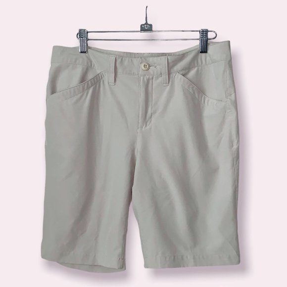 Eddie Bauer Pants - Eddie Bauer outdoor shorts women’s 6 kakhi pockets Bermuda hiking camping